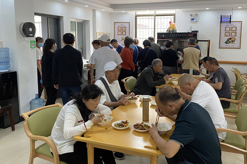 汪家橋街道一處助餐點。受訪單位供圖
