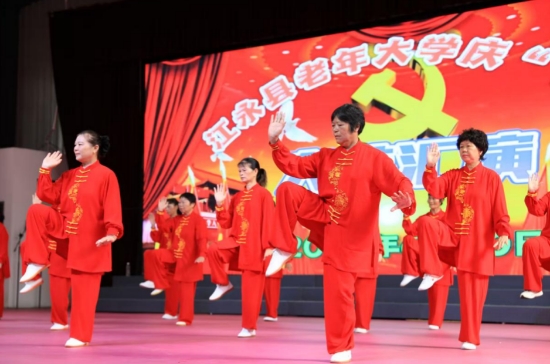 《八式八法五步組合拳》節目表演。周佳琳攝