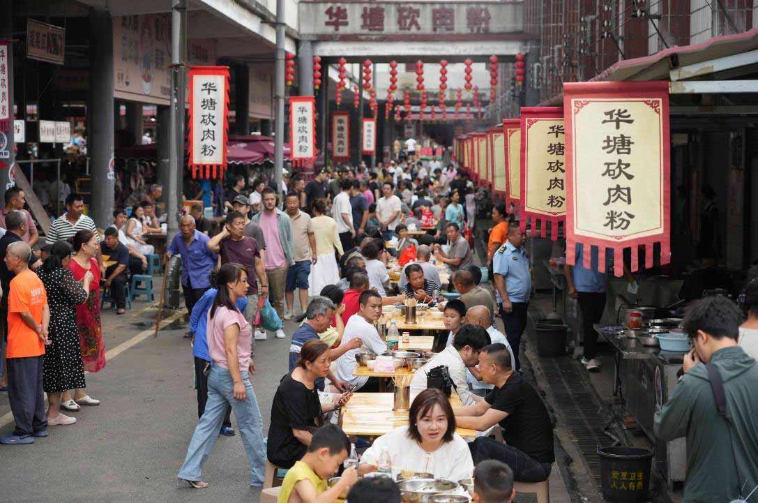 北湖區華塘鎮依托砍肉粉特色美食推動農文旅融合。單位供圖