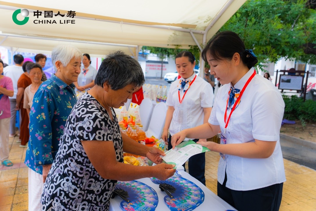 （河南名醫義診活動現場。單位供圖）