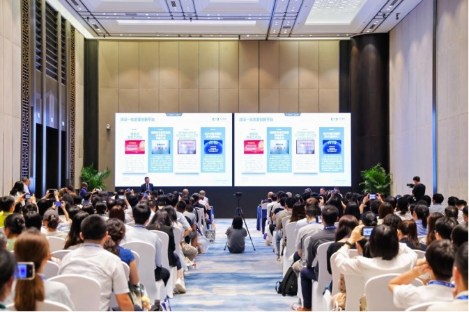 “眼科人工智能專題會”現場圖片。單位供圖