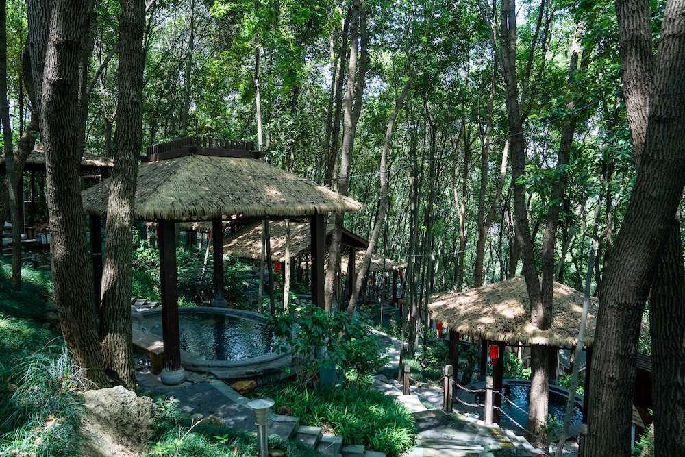 万福温泉。受访单位供图