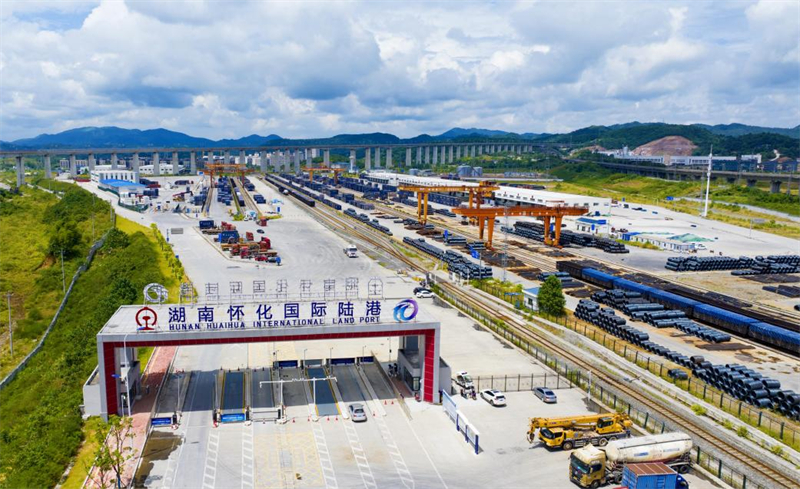 湖南懷化國際陸港。 田敏攝