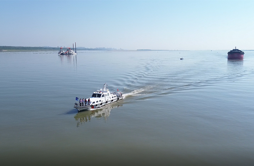 改槽通航后的界牌水道。岳陽海事局供圖