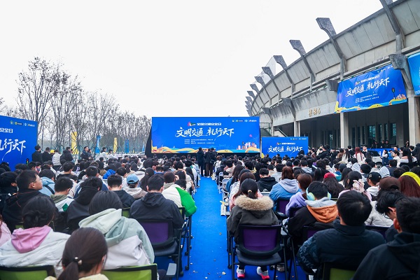 启动仪式。长沙交警支队供图