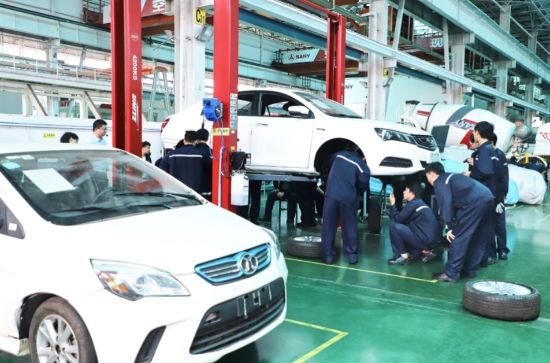 三一职院校内实训。受访单位供图