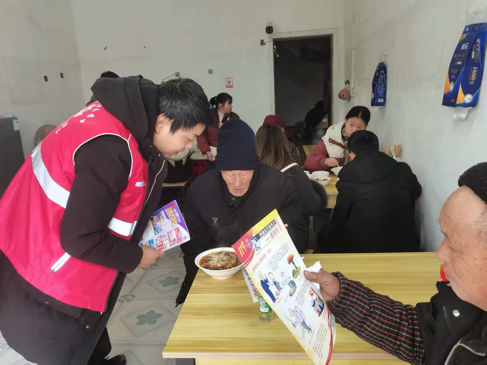 老弱人群消防宣传（单位供图）