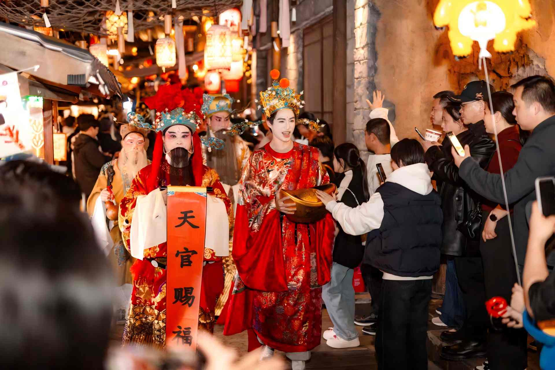 南岳衡山游人如織。單位供圖