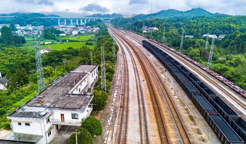 正在運輸中的電煤車廂。受訪單位供圖