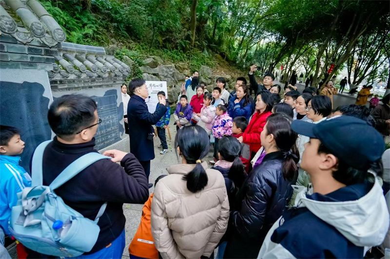 漢文化科普研學課堂同步開講。主辦單位供圖