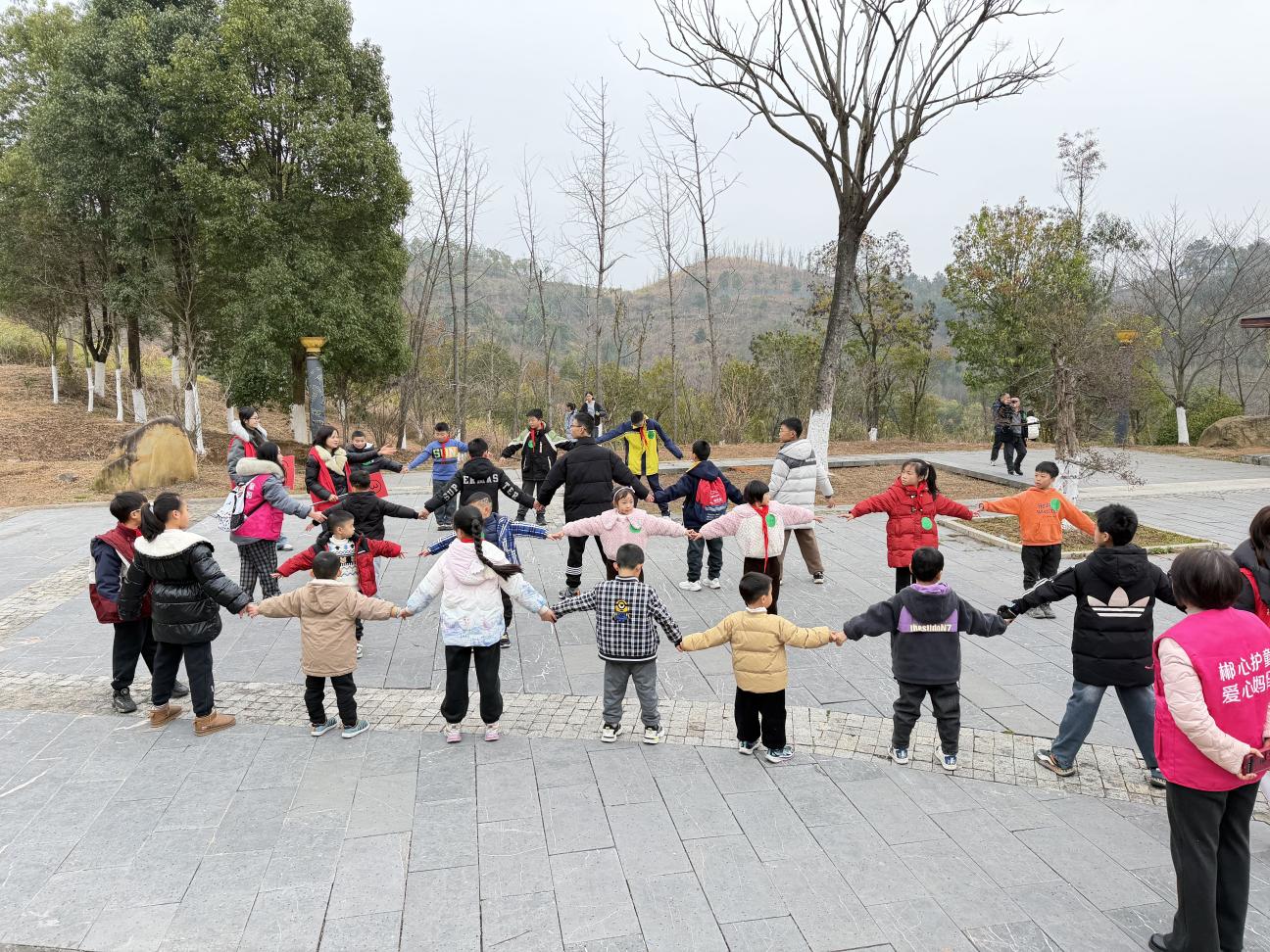 黄龙山植物园亲子实践活动现场。胡小玉摄