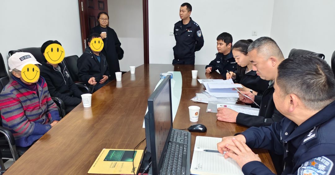 户籍办理现场。单位供图