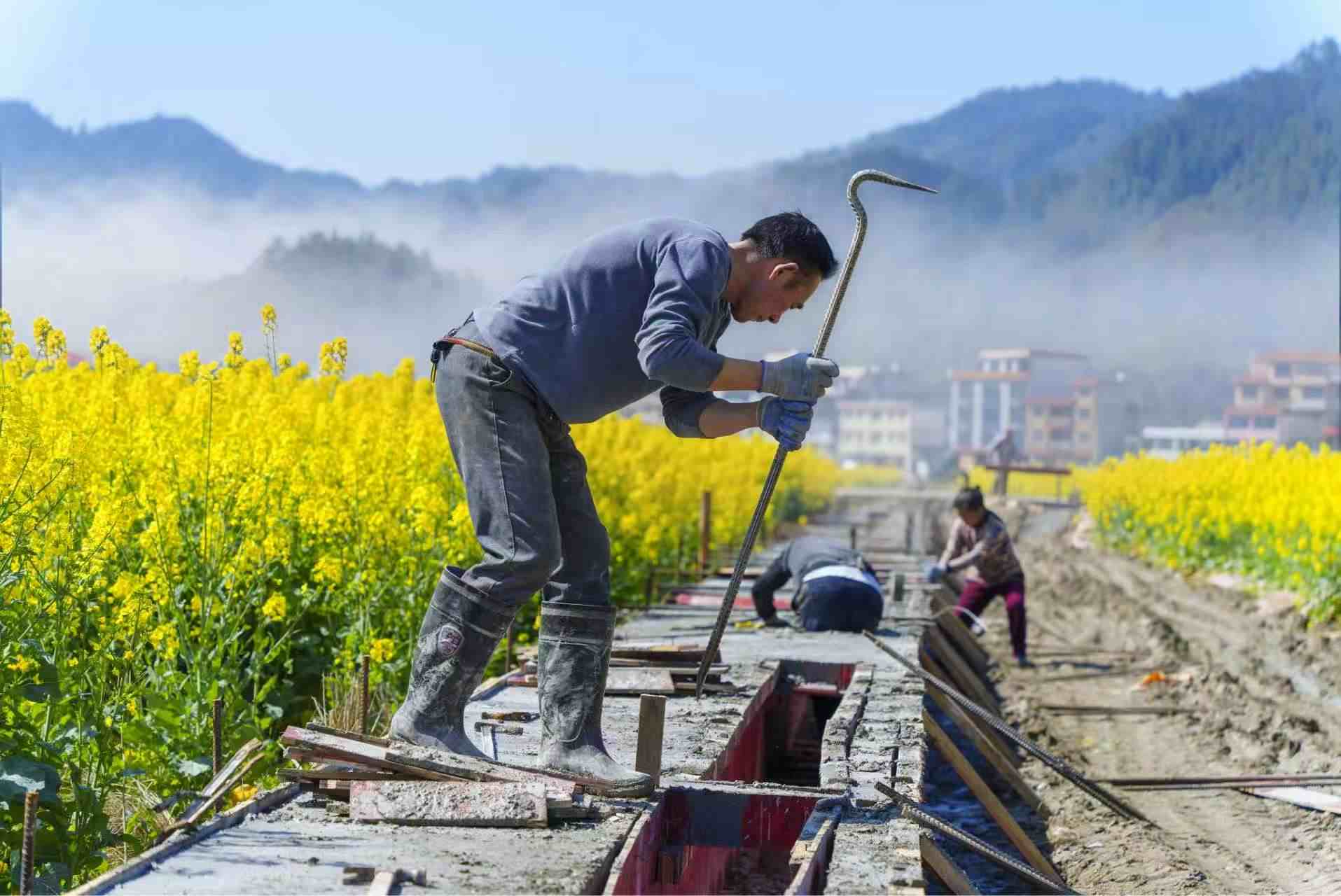 修渠（单位供图）