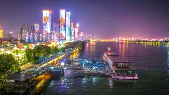 项目夜景。受访单位供图