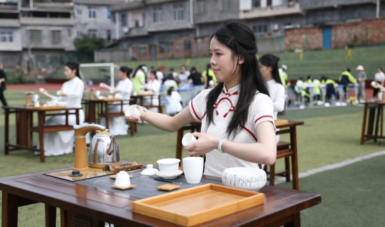 茶艺展示。黄春华摄