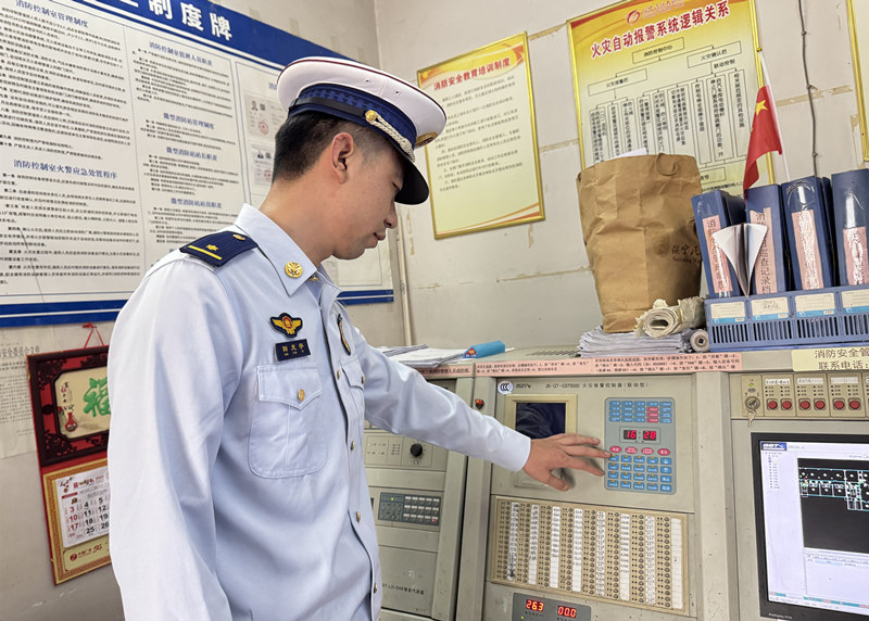 邵阳绥宁消防开展安全检查。受访单位供图