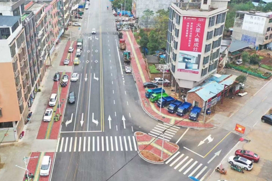 打通后的云鹤路东。受访单位供图