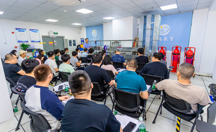 技能课堂。长沙市人社局供图