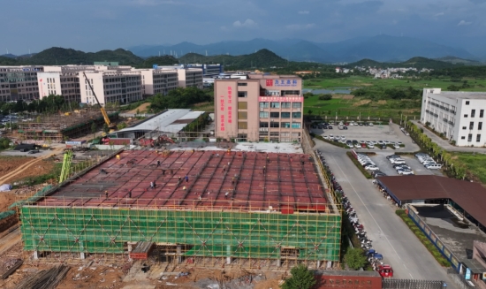 湖南力王新能源有限公司外景。黄春华摄