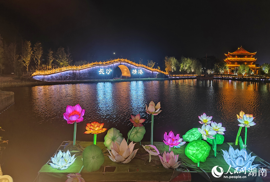 水鄉夜景。人民網記者 劉賓攝
