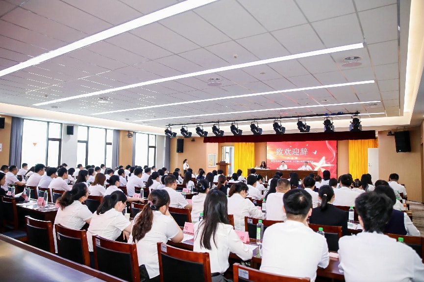 红色活动研学现场。湖南国寿供图