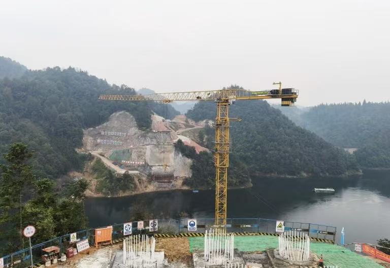 五强溪沅水大桥改造现场。受访单位供图