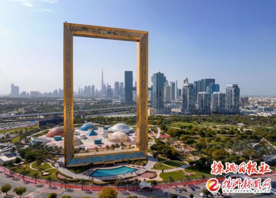 ▲ 迪拜相框  图片来源：迪拜旅游局官网