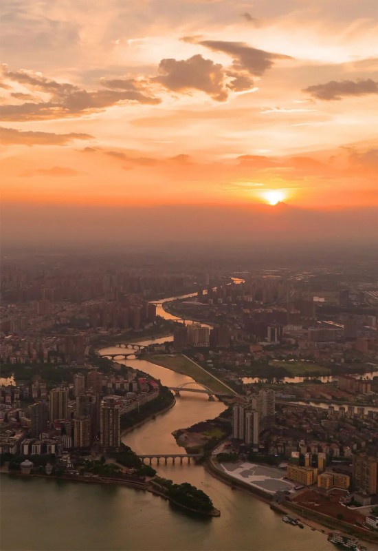 夕照衡阳。林伊涵 摄